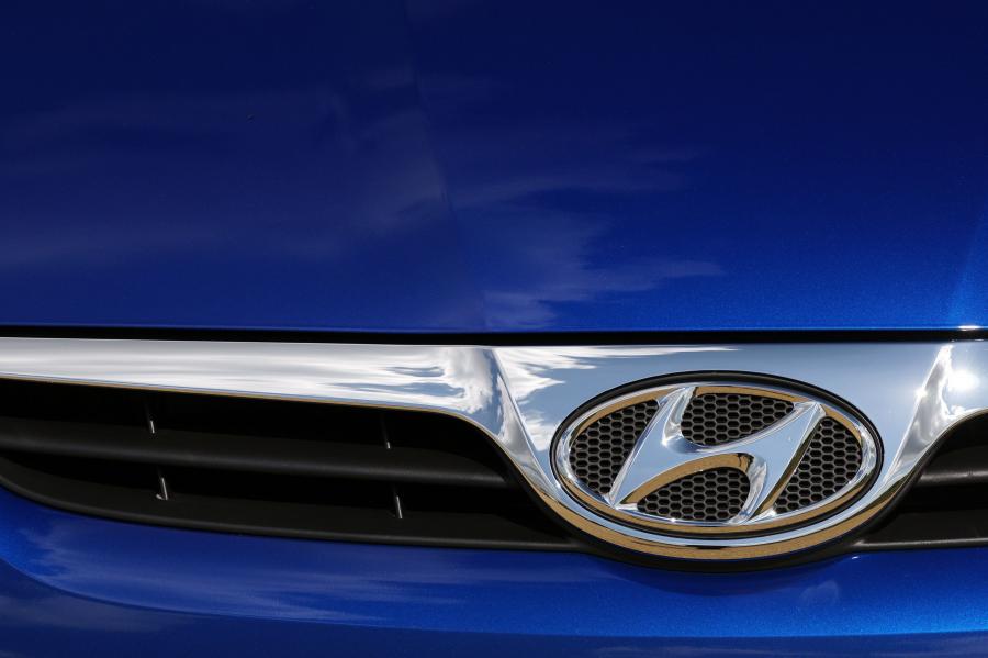  Hyundai i20 BlueDrive 2012 года  (UK) (фото 17 из 30)
